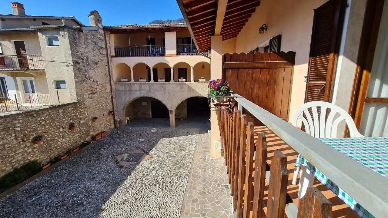 Bonaventura Appartamenti 12345 Agriturismo Gardola Centro Storico Tignale