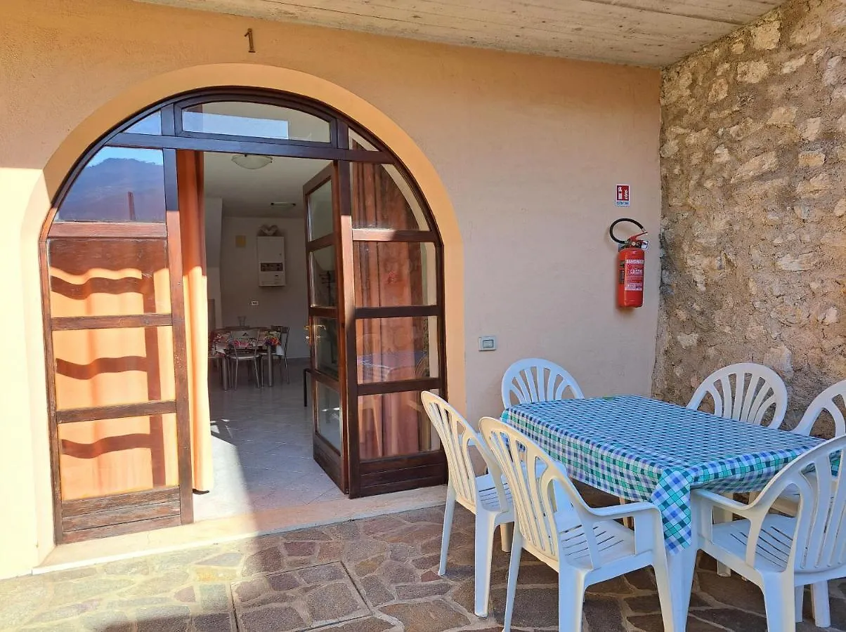 Bonaventura Appartamenti 12345 Agriturismo Gardola Centro Storico Tignale Italien